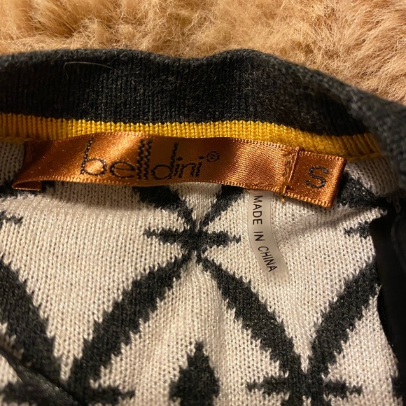 belle by Bellini Size S Cream black
Orange Accented Open Front... - Picture 5 of 5